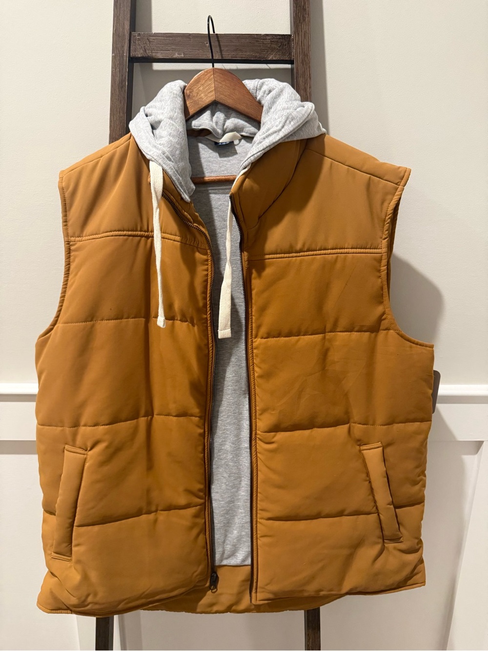 NWT George Mustard Quilted Puffer Vest XL